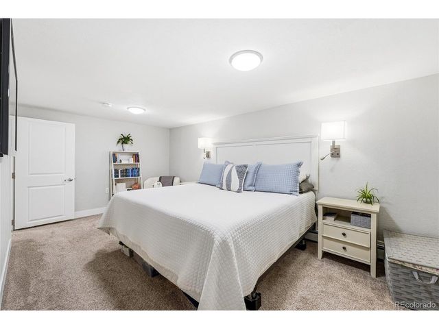 1575 Newton St, Denver, CO 80204