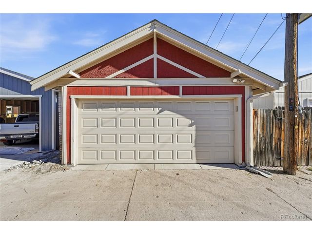 1575 Newton St, Denver, CO 80204