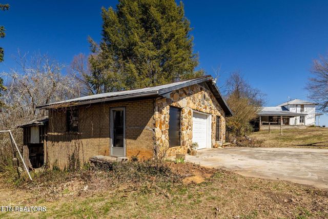 4321&4315 Old Niles Ferry Rd, Maryville, TN 37801