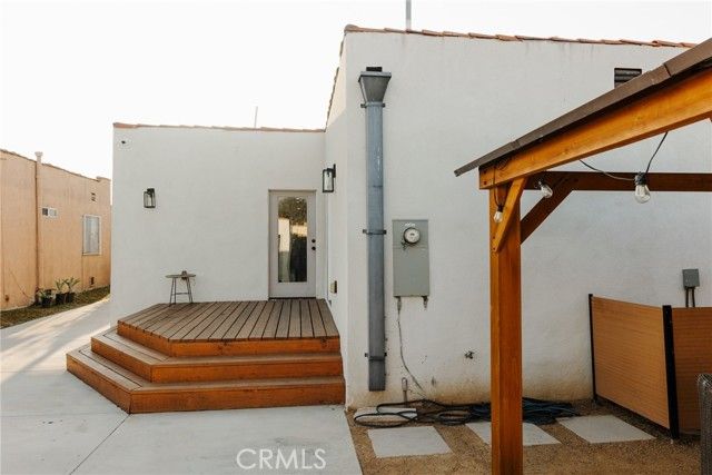 6418 3rd Avenue, Los Angeles, CA 90043