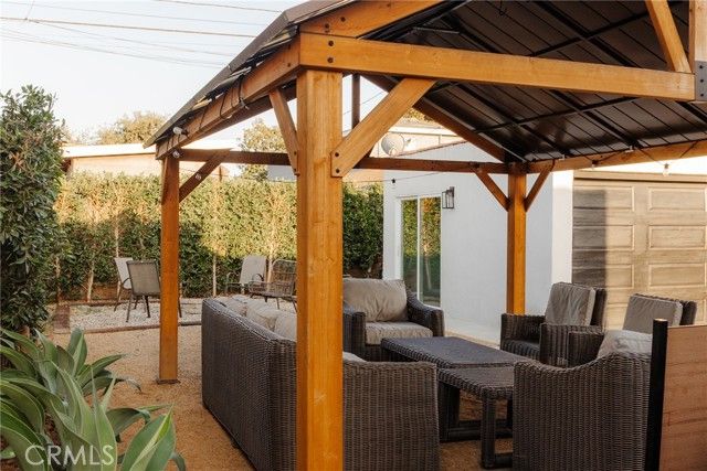 6418 3rd Avenue, Los Angeles, CA 90043