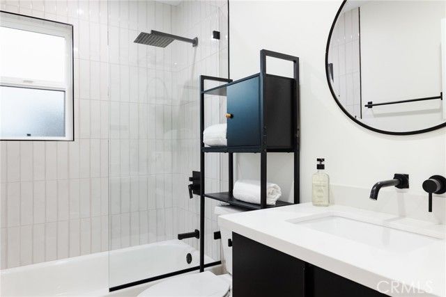 6418 3rd Avenue, Los Angeles, CA 90043