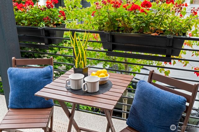 9721 NE 183rd Street #A, Bothell, WA 98011