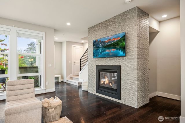 9721 NE 183rd Street #A, Bothell, WA 98011