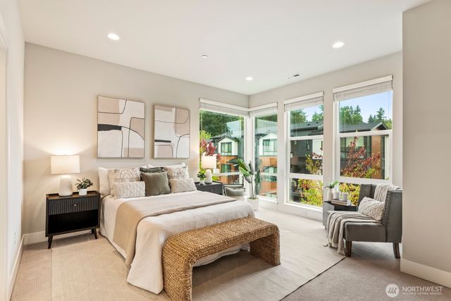 9721 NE 183rd Street #A, Bothell, WA 98011