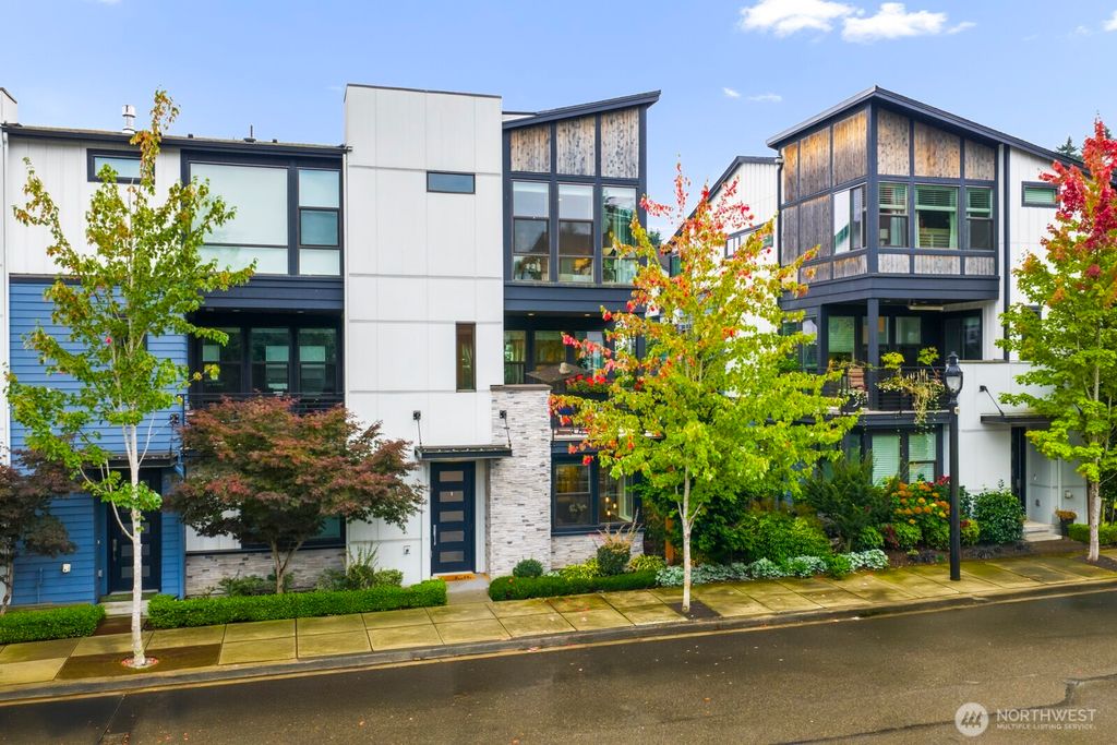 9721 NE 183rd Street #A, Bothell, WA 98011