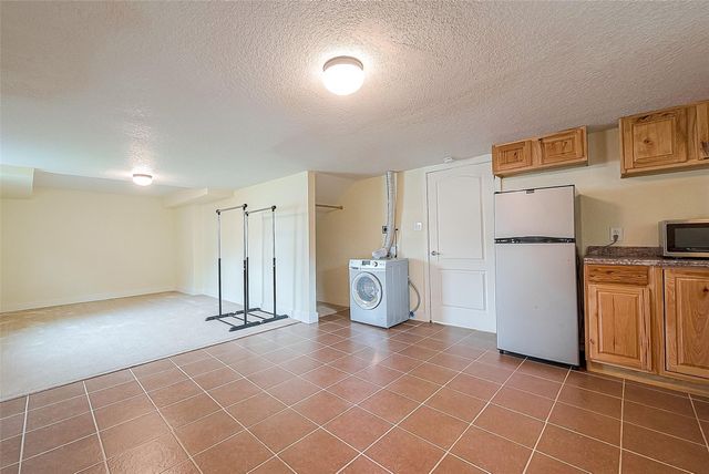 5009 N Main Street, Houston, TX 77009