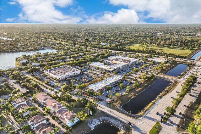 12393 NW 12th Ct, Pembroke Pines, FL 33026