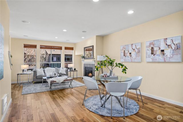 16528 2nd Park SE, Bothell, WA 98012