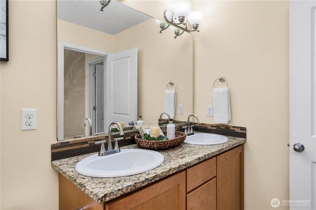 16528 2nd Park SE, Bothell, WA 98012