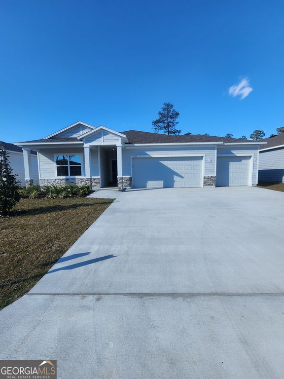 106 Brookshire Green Court, Kingsland, GA 31548