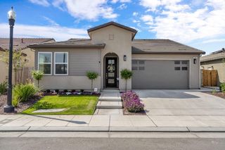 968 Pinnacle Drive W, Madera, CA 93636