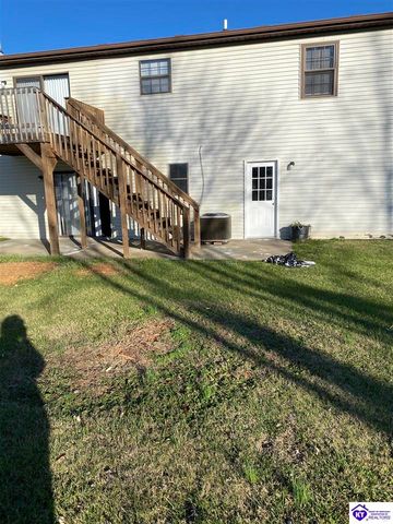 1393 Kingswood Way, Radcliff, KY 40160