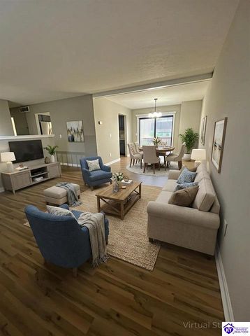 1393 Kingswood Way, Radcliff, KY 40160