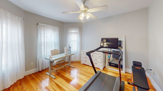 435 E 7th St 2, Boston, MA 02127
