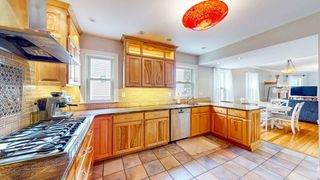 435 E 7th St 2, Boston, MA 02127