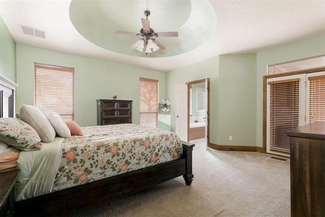 417 Heritage Green Road, Edmond, OK 73003