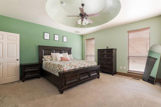 417 Heritage Green Road, Edmond, OK 73003