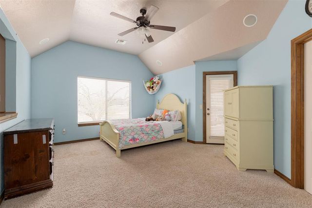 417 Heritage Green Road, Edmond, OK 73003