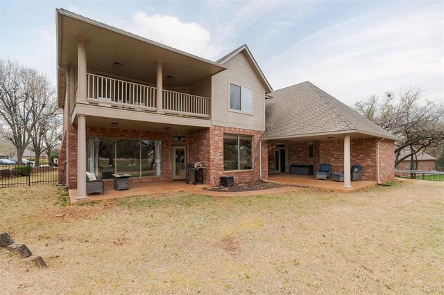 417 Heritage Green Road, Edmond, OK 73003