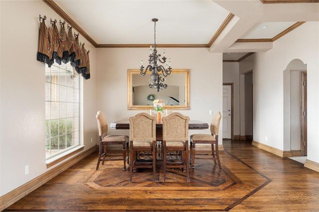 417 Heritage Green Road, Edmond, OK 73003