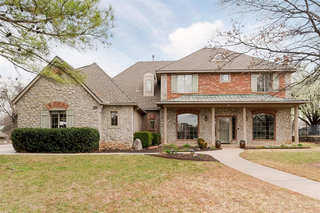 417 Heritage Green Road, Edmond, OK 73003