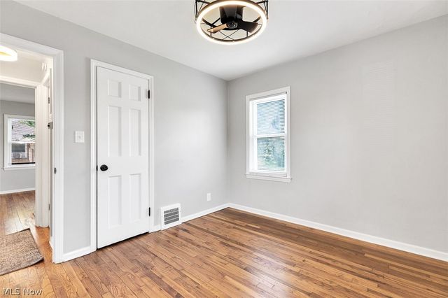 4624 Derbyshire Drive, Warrensville Heights, OH 44128