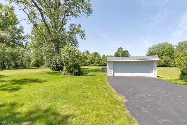4624 Derbyshire Drive, Warrensville Heights, OH 44128