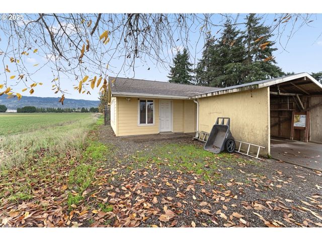 91247 N WILLAMETTE St, Eugene, OR 97408