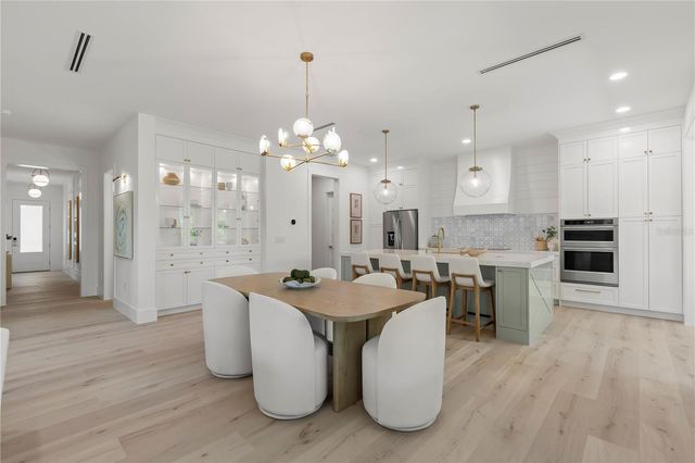 511 BUCKINGHAM AVENUE E, Oldsmar, FL 34677