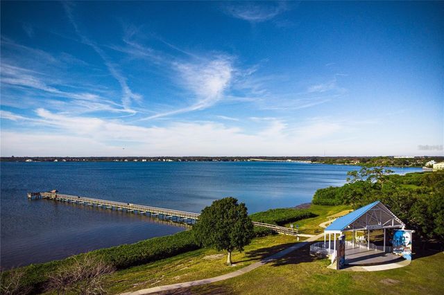 511 BUCKINGHAM AVENUE E, Oldsmar, FL 34677