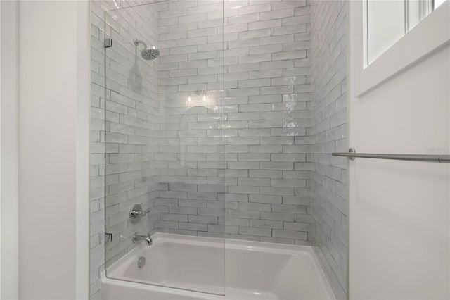 511 BUCKINGHAM AVENUE E, Oldsmar, FL 34677