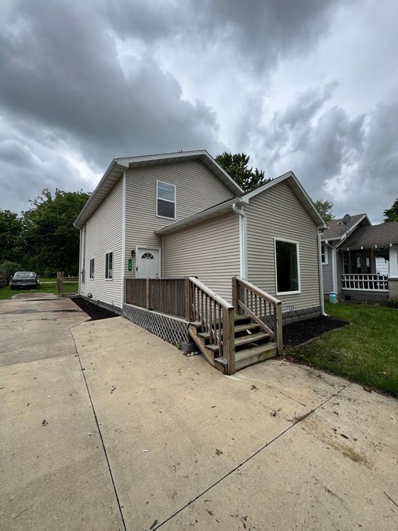108 Jasper Street, Aurora, MO 65605