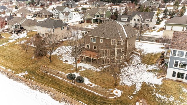 3964 Autumn Lake Court SW, Rochester, MN 55902