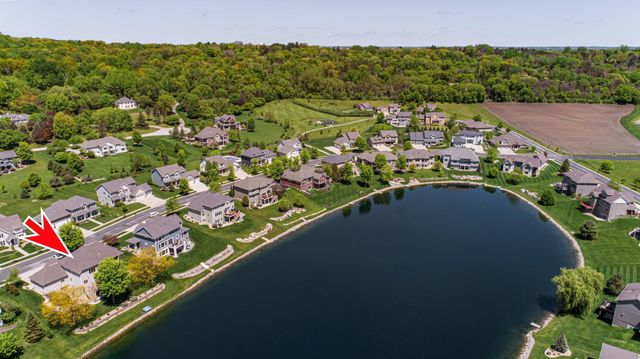 3964 Autumn Lake Court SW, Rochester, MN 55902