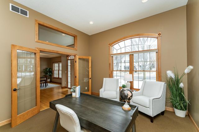 3964 Autumn Lake Court SW, Rochester, MN 55902
