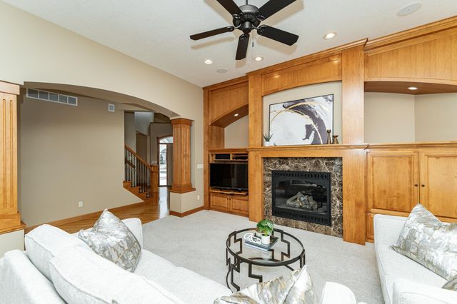 3964 Autumn Lake Court SW, Rochester, MN 55902