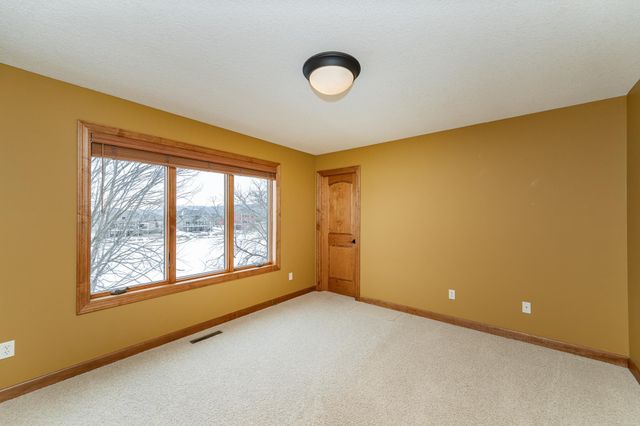 3964 Autumn Lake Court SW, Rochester, MN 55902