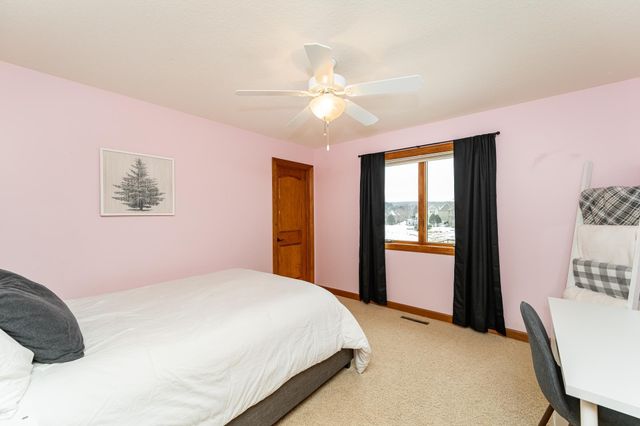 3964 Autumn Lake Court SW, Rochester, MN 55902