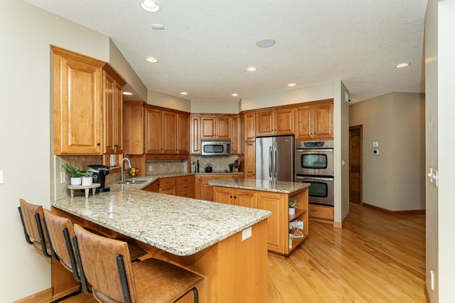 3964 Autumn Lake Court SW, Rochester, MN 55902