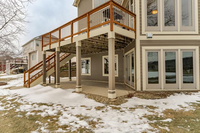 3964 Autumn Lake Court SW, Rochester, MN 55902