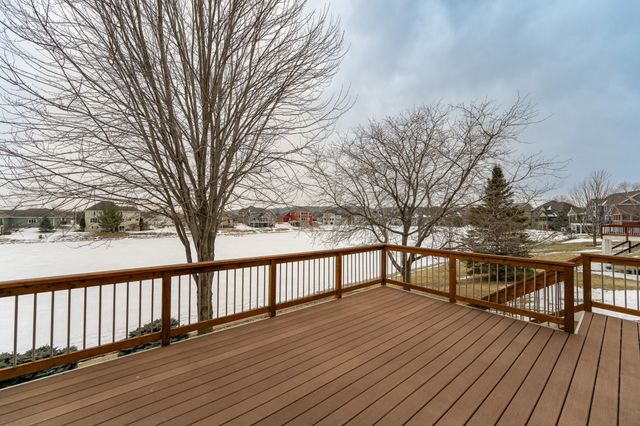 3964 Autumn Lake Court SW, Rochester, MN 55902