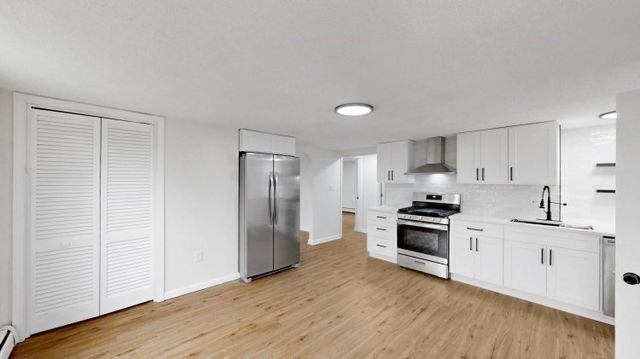 291 Broadway D, Haverhill, MA 01832