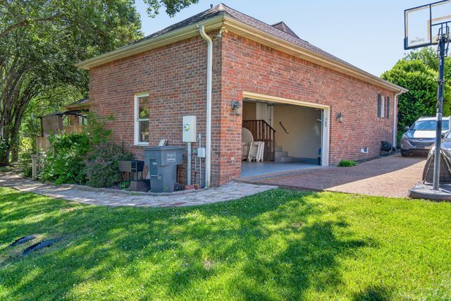 1166 Sheraton Dr, Cookeville, TN 38501