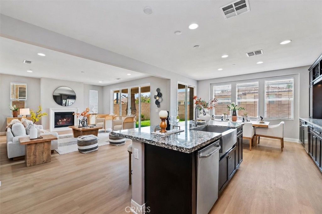 Image 15 of property listing at 11543 Grimaldi, Rancho Cucamonga, CA 91701