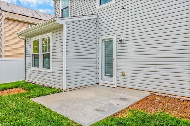 1067 Bitting Hall Circle, Rural Hall, NC 27045