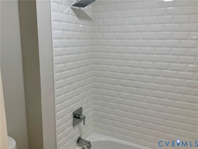 344 Hurt St, Petersburg, VA 23803