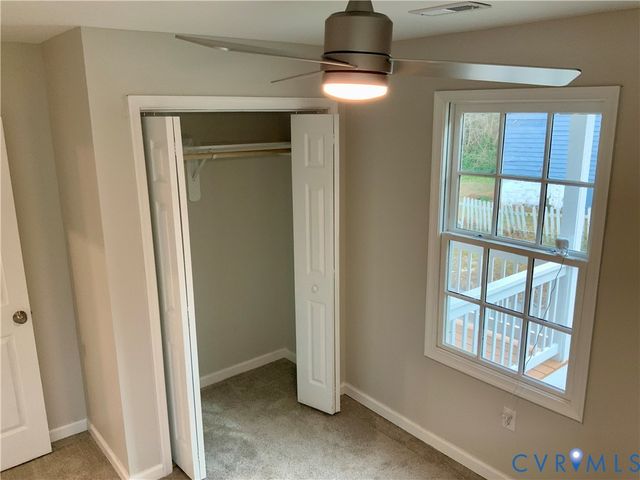 344 Hurt St, Petersburg, VA 23803