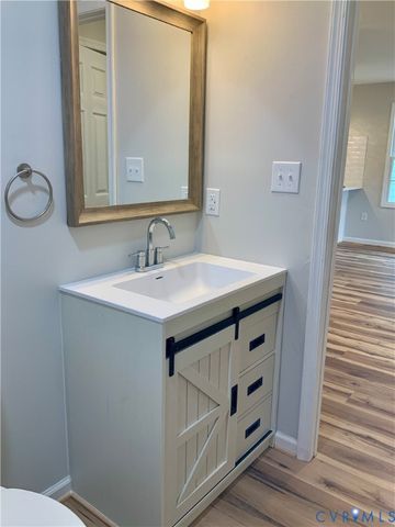 344 Hurt St, Petersburg, VA 23803