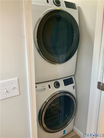 344 Hurt St, Petersburg, VA 23803